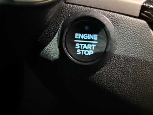 Used 2022 Ford Escape SEL image 22