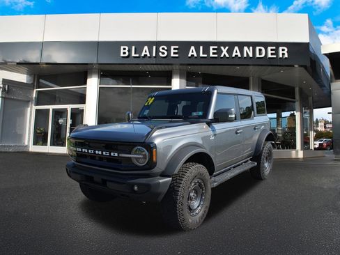 Used 2024 Ford Bronco Outer Banks AWD/4WD image 7