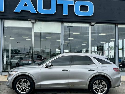 Used 2025 Genesis GV70 2.5T w/ Select Package AWD/4WD image 34