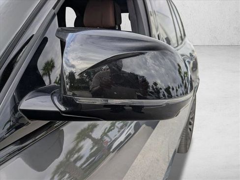 Used 2024 BMW X5 M60i AWD/4WD image 7