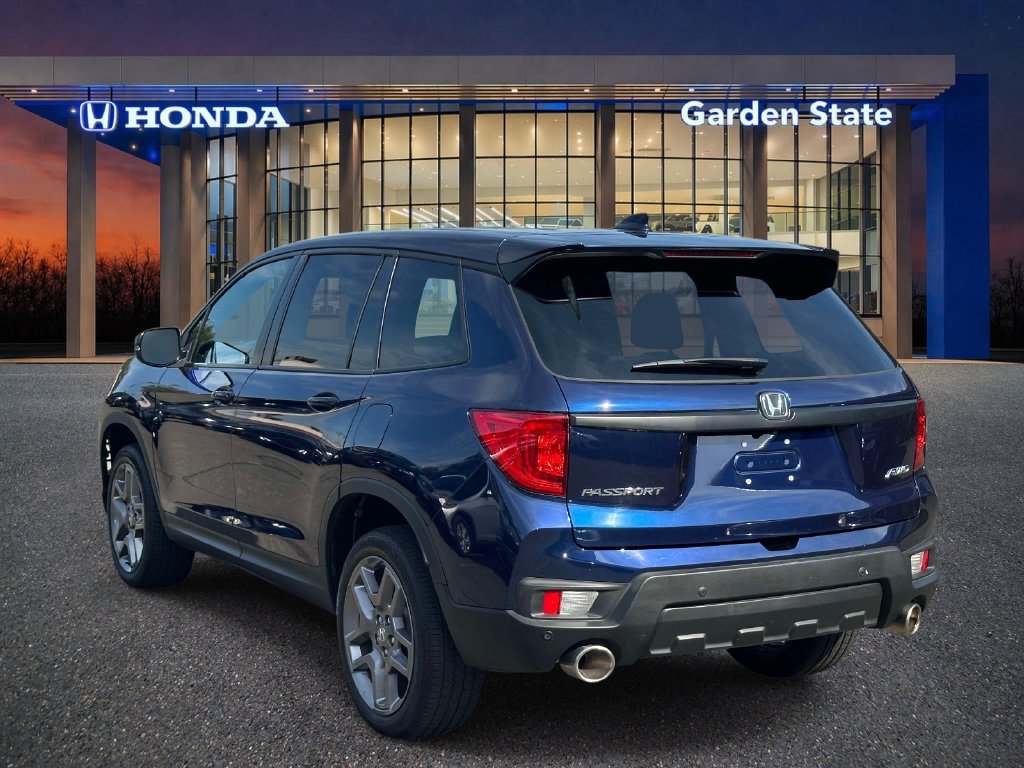 Used 2023 Honda Passport EX-L image 3