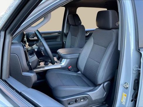 Used 2025 Chevrolet Silverado 1500 RST w/ Max Trailering Package image 15