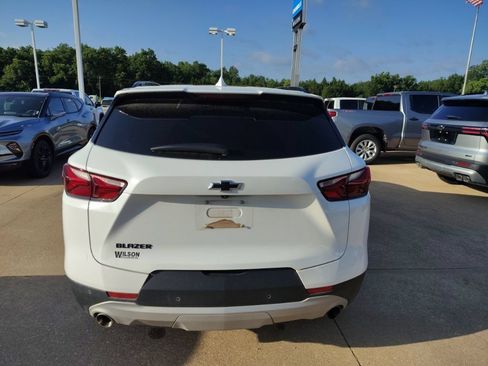 Used 2022 Chevrolet Blazer LT w/ Midnight/Sport Edition FWD image 5