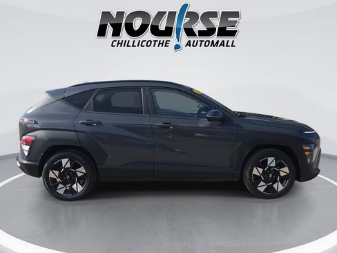Used 2024 Hyundai Kona SEL FWD image 9