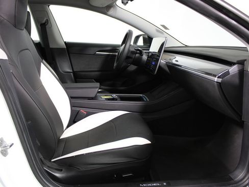 Used 2021 Tesla Model 3 Long Range image 10