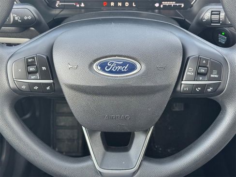Used 2022 Ford Escape SE image 12