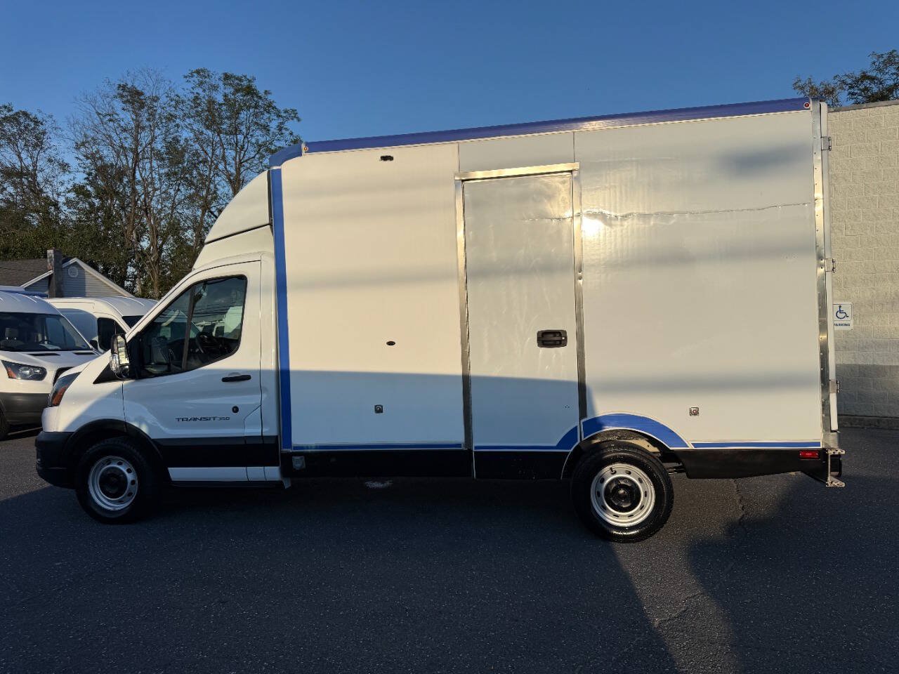 Used 2022 Ford Transit 350 w/ Upfitter Package RWD image 35