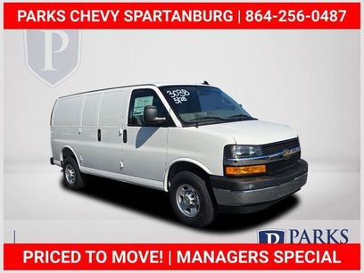 New 2025 Chevrolet Express 2500 Extended w/ Enhanced Convenience Package