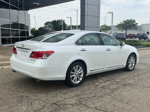 Used 2011 Lexus ES 350 FWD image 2