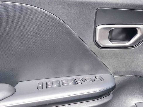 New 2026 Kia K4 LX image 26