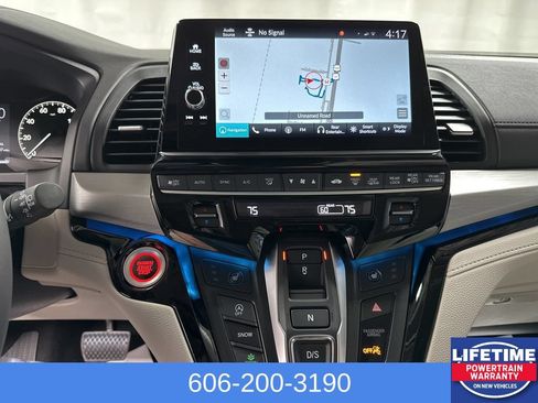 New 2026 Honda Odyssey Touring image 22