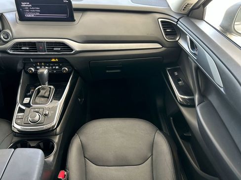 Used 2023 MAZDA CX-9 Touring image 40