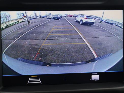 Used 2020 Chevrolet Silverado 3500 LT image 17