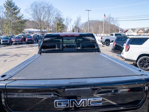 Used 2021 GMC Sierra 3500 Denali w/ Denali Black Diamond Edition image 6