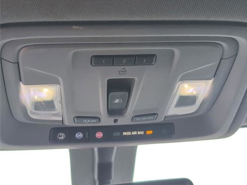 Used 2021 Chevrolet Silverado 2500 LTZ image 15