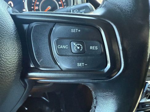 Used 2020 Jeep Gladiator Sport w/ Quick Order Package 24S AWD/4WD image 15
