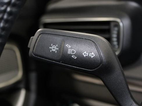 Used 2023 Ford Explorer Limited image 39