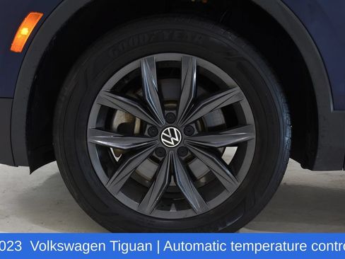 Used 2023 Volkswagen Tiguan SE FWD image 6