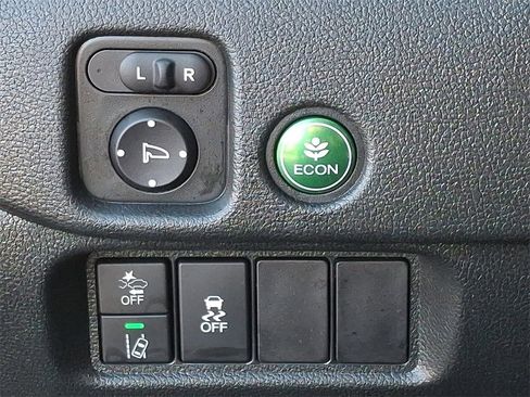 Used 2022 Honda Pilot Sport image 26