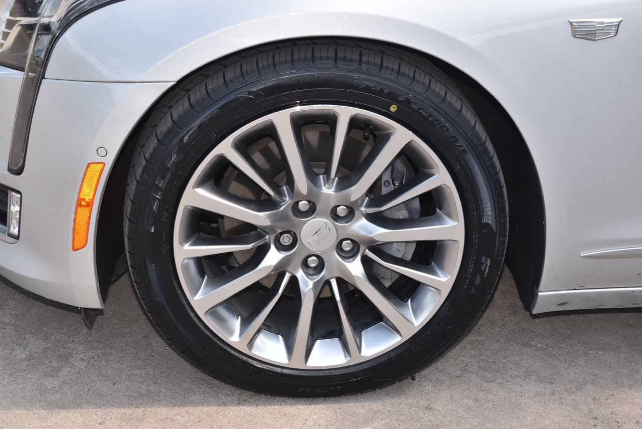 Used 2018 Cadillac CT6 Luxury AWD/4WD image 37