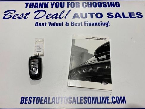 Used 2023 Ford Escape ST-Line Elite w/ Premium Technology Package AWD/4WD image 33