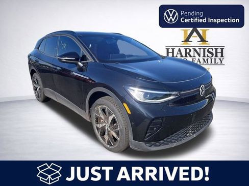 Certified 2023 Volkswagen ID.4 Pro S AWD/4WD image 1
