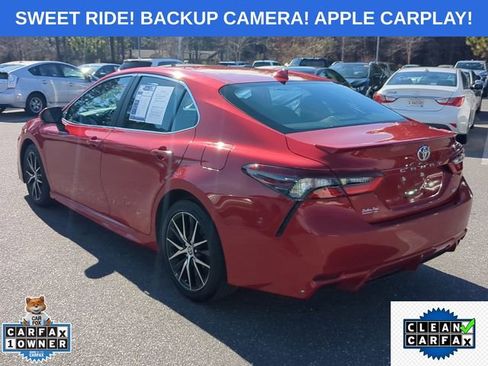 Used 2023 Toyota Camry SE image 6