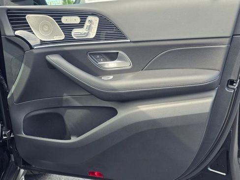 New 2026 Mercedes-Benz GLS 450 4MATIC image 27