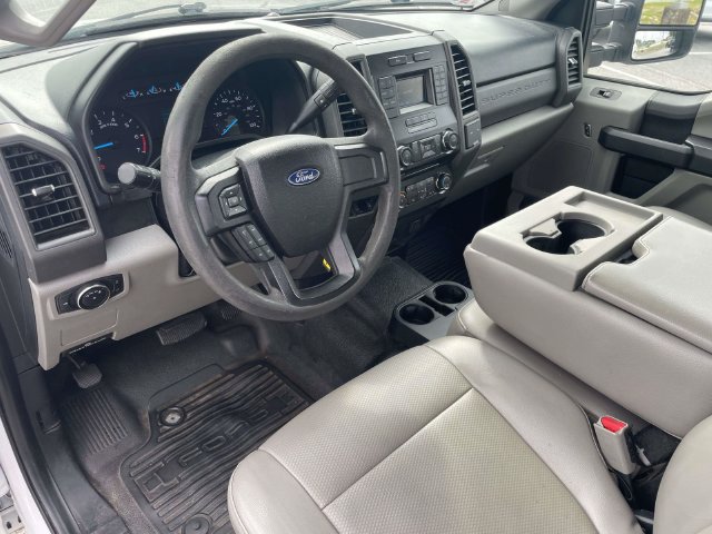 Used 2017 Ford F250 XL w/ Power Equipment Group RWD image 16
