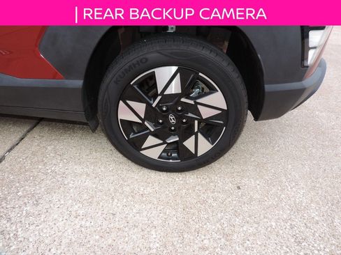 Used 2024 Hyundai Kona SEL FWD image 13