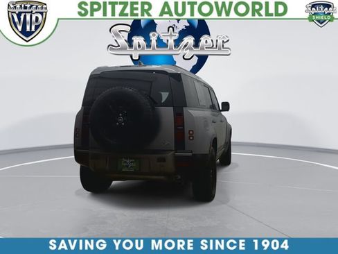 Used 2021 Land Rover Defender 110 X-Dynamic SE AWD/4WD image 10