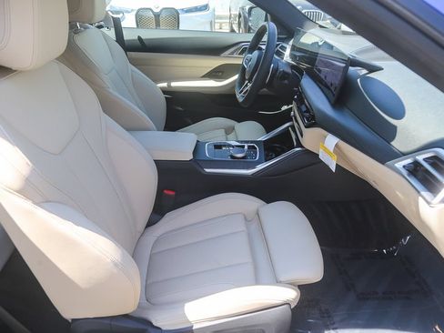 Used 2026 BMW 430i xDrive Coupe w/ M Sport Package AWD/4WD image 11