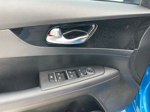 Certified 2023 Kia Forte GT FWD image 11