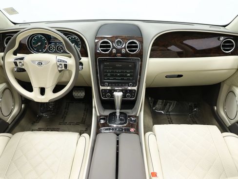 Used 2018 Bentley Flying Spur V8 AWD/4WD image 45