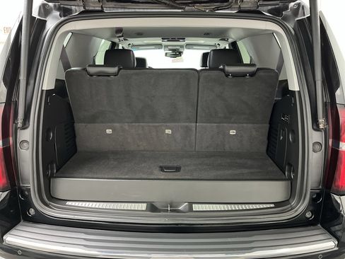 Used 2017 Chevrolet Tahoe Premier AWD/4WD image 34