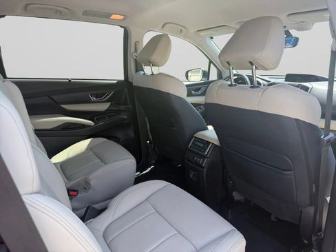 Used 2019 Subaru Ascent Limited AWD/4WD image 30
