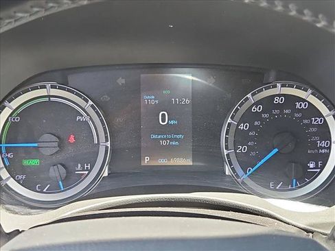 Used 2021 Toyota Highlander LE AWD/4WD image 14