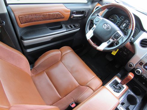 Used 2018 Toyota Tundra 1794 Edition image 34
