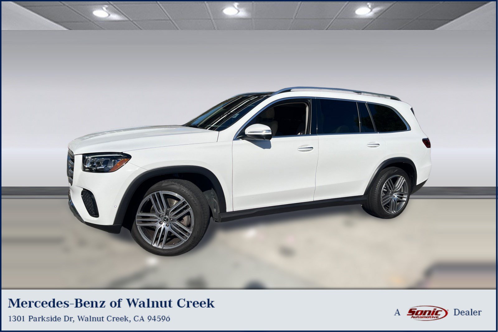 Used 2024 Mercedes-Benz GLS 450 4MATIC image 1