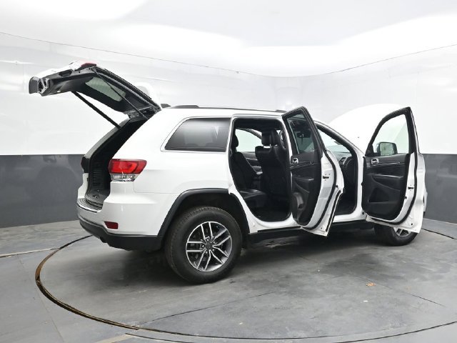 Used 2021 Jeep Grand Cherokee Limited AWD/4WD image 56