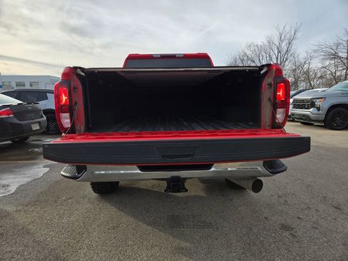 Used 2022 GMC Sierra 2500 SLE w/ SLE Value Package; image 30