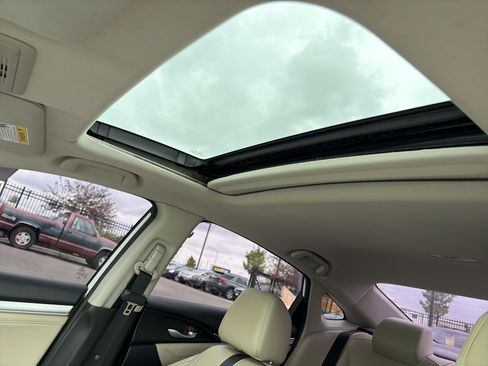 Used 2016 Honda Civic Touring image 28