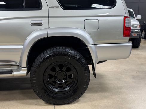 Used 2000 Toyota 4Runner Limited AWD/4WD image 14