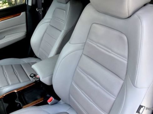 Certified 2021 Honda CR-V Touring image 11