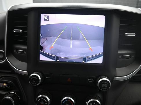 Used 2020 RAM 1500 Big Horn RWD image 12