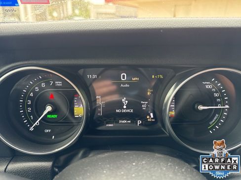 Used 2022 Jeep Wrangler Unlimited Sahara w/ Cold Weather Group image 14