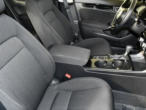 Certified 2023 Honda Civic EX image 41