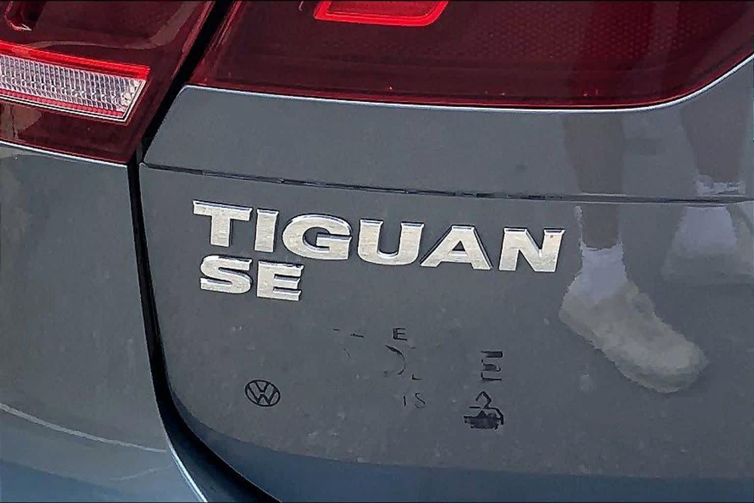 Used 2019 Volkswagen Tiguan SE AWD/4WD image 31