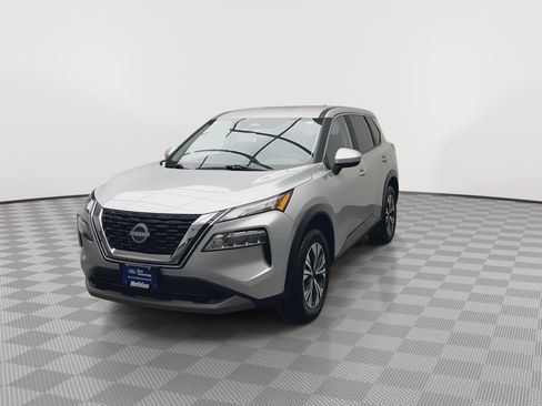 Used 2023 Nissan Rogue SV image 29