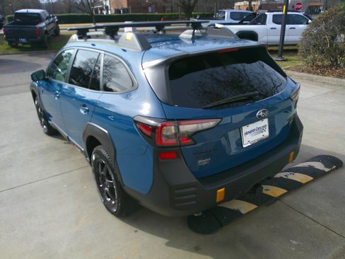Used 2024 Subaru Outback Wilderness image 10